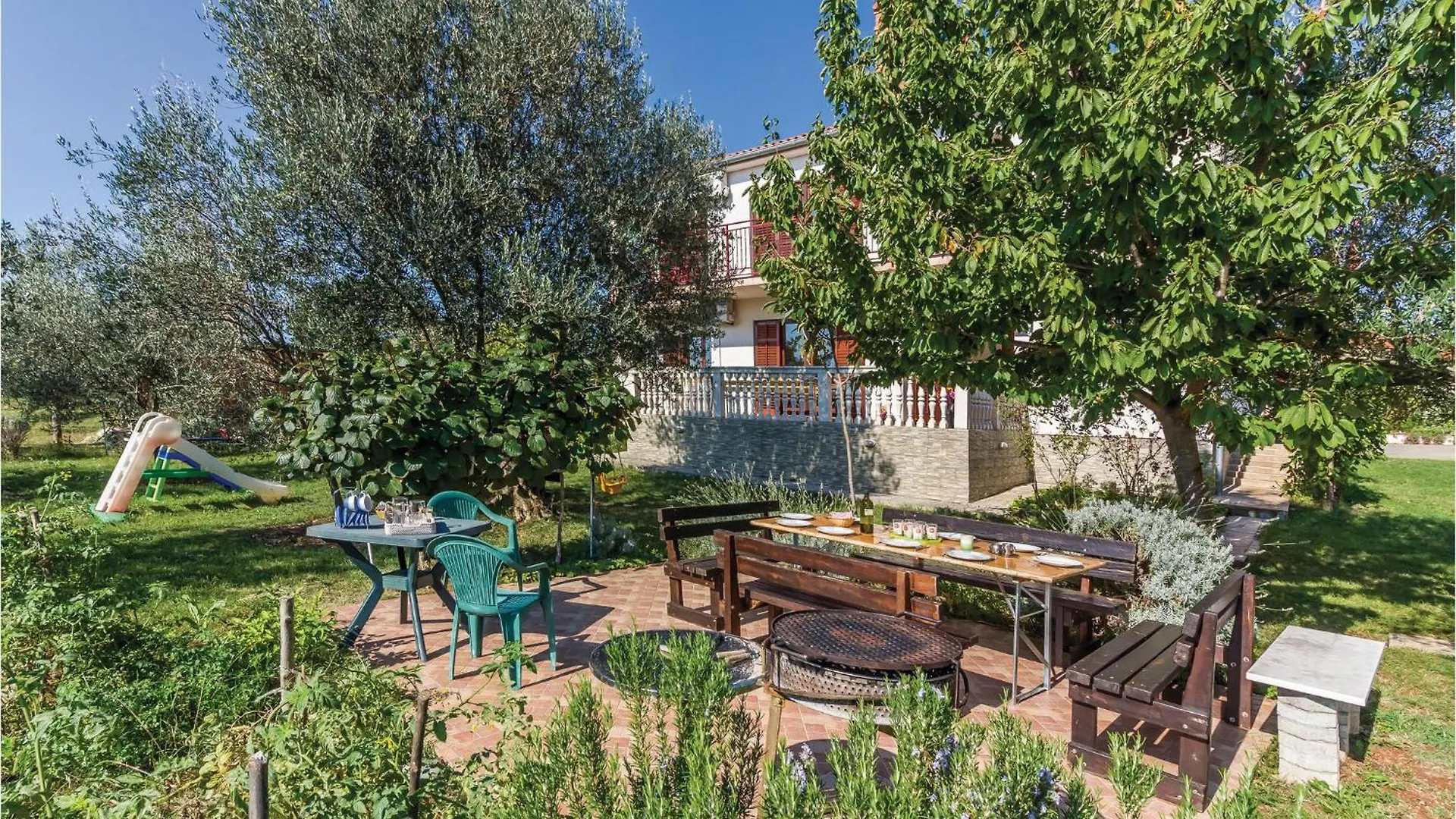 Tatil Evi 6 Bedroom Nice Home In Segotici Hırvatistan