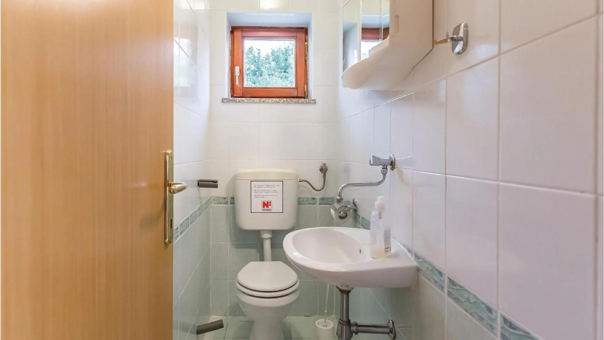 6 Bedroom Nice Home In Segotici Tatil Evi