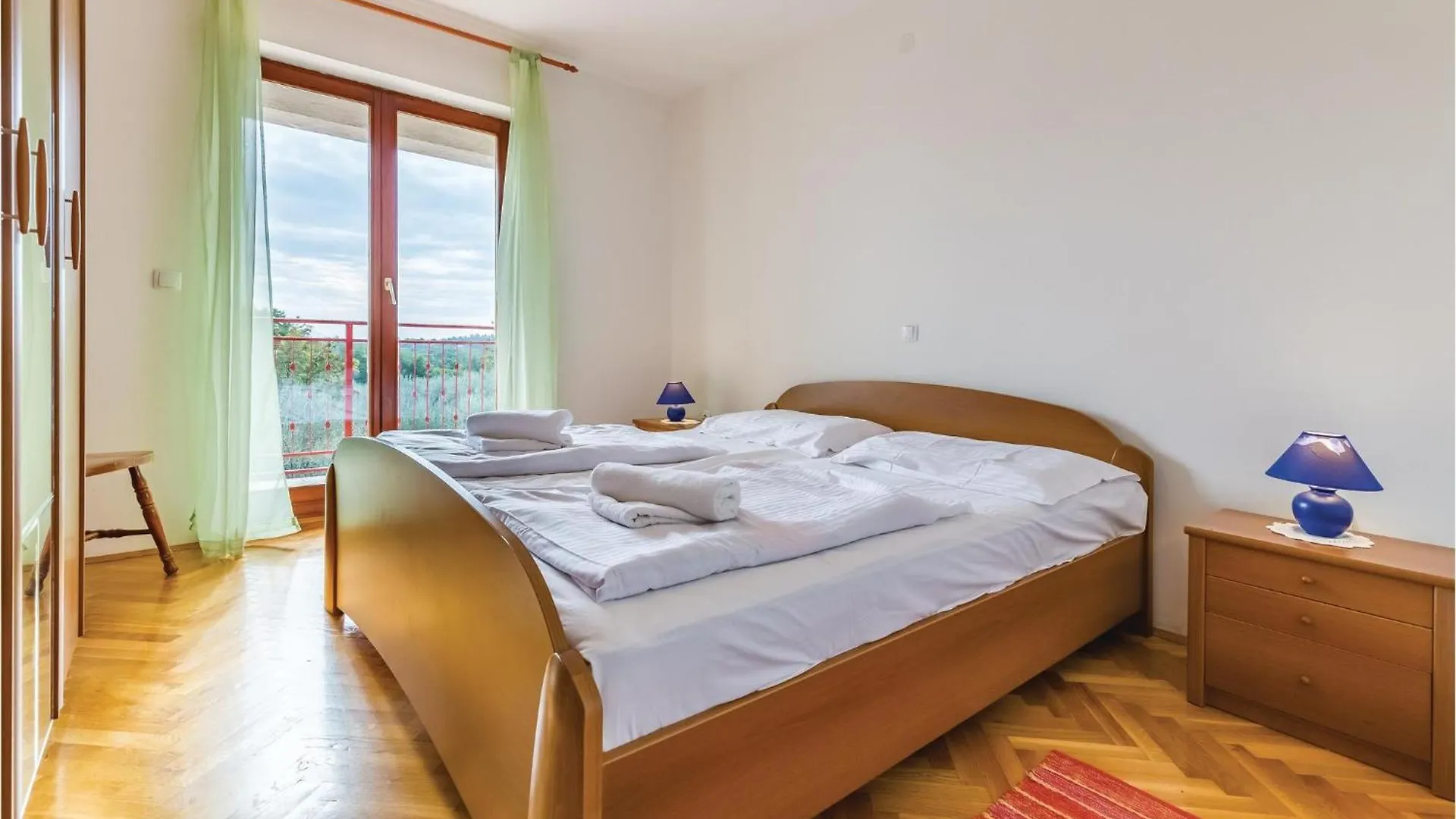 6 Bedroom Nice Home In Segotici 0*,